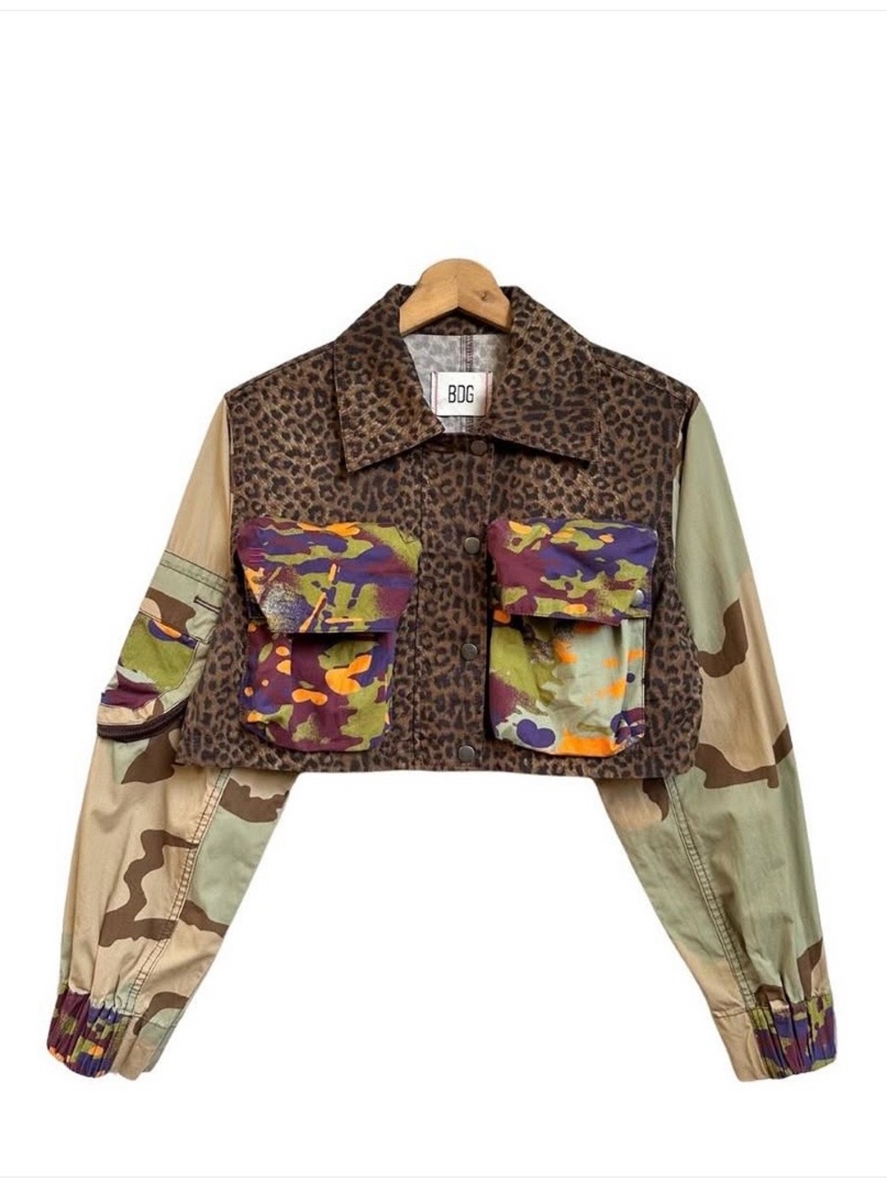 Urban Renewal BDG Jenny Print Cropped Camo Leopard Utility Jacket Multi Color M